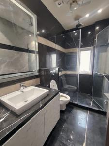 Bathroom Image of 1800 Sq.ft 3 BHK Builder Floor for sale in Green Park New Delhi for Rs. 61500000