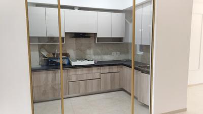 Kitchen Image of 1680 Sq.ft 3.5 BHK Builder Floor for rent in Smartworld Orchard, Sector 61 Gurgaon for Rs. 56000
