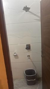 Bathroom Image of Home stay pg  in Haibowal Kalan, Ludhiana