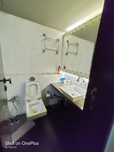 Bathroom Image of 1100 Sq.ft 3 BHK Apartment / Flat for sale in DV Fressia II, Dahisar West Mumbai for Rs. 25000000
