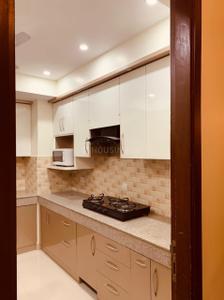 Kitchen Image of 1800 Sq.ft 3 BHK Apartment / Flat for rent in Shalimar Oneworld Vista, Gomti Nagar Lucknow for Rs. 60000