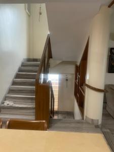 Hall Image of 4000 Sq.ft 5 BHK Villa for sale in Neelkanth Nilayam, Chembur Mumbai for Rs. 100000000