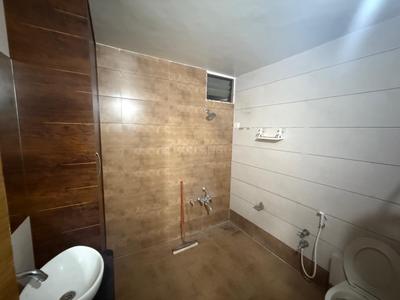 Bathroom Image of 2150 Sq.ft 4.5 BHK Villa for sale in Shashwat Parkshire, Ratanpur Vadodara for Rs. 8000000