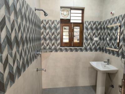 Image of 2600 Sq.ft 3 BHK Builder Floor for rent in Sector 9, Faridabad for Rs. 32000