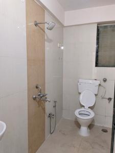 Common Bathroom Image of 700 Sq.ft 1 BHK Apartment / Flat for sale in Ulwe Navi Mumbai for Rs. 6100000