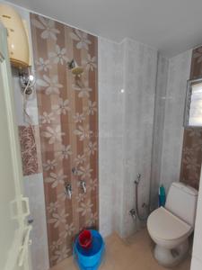 Bathroom Image of 800 Sq.ft 2 BHK Apartment / Flat for rent in Trimurti Nagar Nagpur for Rs. 25000