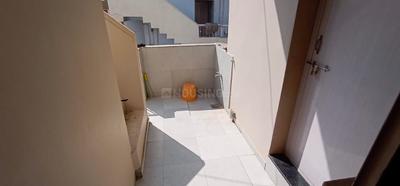 Bedroom Image of 700 Sq.ft 1 BHK Builder Floor for rent in Naranpura Ahmedabad for Rs. 19000