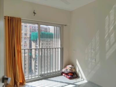 Bedroom Image of 800 Sq.ft 3 BHK Apartment / Flat for rent in Swastik Platinum, Vikhroli East Mumbai for Rs. 72000