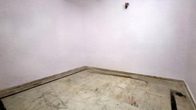 Bedroom Image of 820 Sq.ft 2 BHK Builder Floor for rent in Adil Nagar Lucknow for Rs. 9000