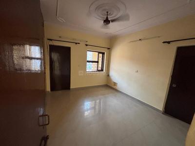 Bedroom Image of 1100 Sq.ft 3 BHK Apartment / Flat for rent in Maitri Apartment, Mayur Vihar Phase 1 New Delhi for Rs. 50000