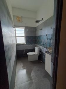 Bathroom Image of 2000 Sq.ft 3 BHK Apartment / Flat for rent in Chandmari Guwahati for Rs. 50000