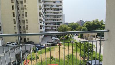 Balcony Image of 600 Sq.ft 1 BHK Apartment / Flat for rent in Sector 14 Dwarka New Delhi for Rs. 20000