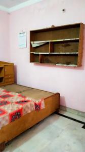 Bedroom Image of 500 Sq.ft 1 BHK Builder Floor for rent in LDA Colony Lucknow for Rs. 4000