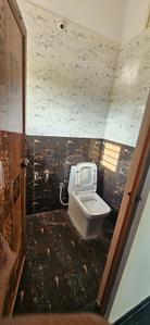 Bathroom Image of 600 Sq.ft 2 BHK Apartment / Flat for rent in Alur Bengaluru for Rs. 10000