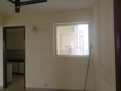 Living Room Image of 1380 Sq.ft 2 BHK Apartment / Flat for sale in Ramprastha The Edge Towers, Sector 37D Gurgaon for Rs. 11800000