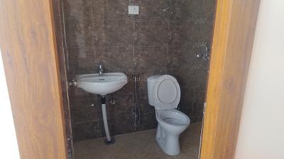 Image of 1215 Sq.ft 2 BHK Apartment / Flat for rent in Amrapali Dream Valley 2, Noida Extension, Greater Noida for Rs. 20500