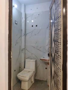 Common Bathroom Image of 1000 Sq.ft 2 BHK Builder Floor for sale in Vasundhara Ghaziabad for Rs. 4331000