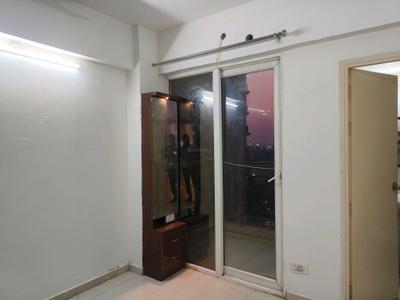 Bedroom Image of 900 Sq.ft 2 BHK Apartment / Flat for sale in Signature Global The Millennia, Sector 37C Gurgaon for Rs. 6700000