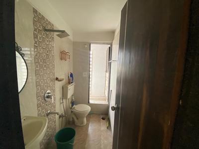 Bathroom Image of 1100 Sq.ft 2 BHK Apartment / Flat for rent in Shiv Shreya, Ulwe Navi Mumbai for Rs. 35000