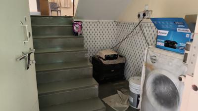 Bedroom Image of 1600 Sq.ft 3 BHK Independent House for rent in Saudamini Sudamini Society, Kothrud Pune for Rs. 48000