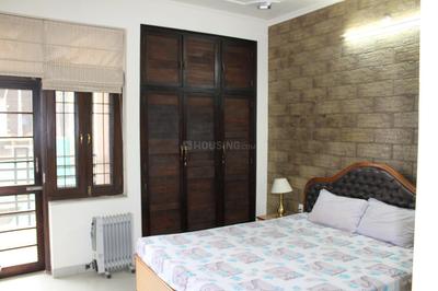 Bedroom Image of 1200 Sq.ft 2 BHK Apartment / Flat for sale in Parwani Roop Ganga Apartment, Raja Park Jaipur for Rs. 7000000