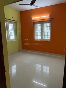 Bedroom Image of 880 Sq.ft 2 BHK Apartment / Flat for sale in Medavakkam Chennai for Rs. 7000000