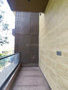 Balcony Image of 4500 Sq.ft 4 BHK Builder Floor for sale in Kailash Colony New Delhi for Rs. 132500000