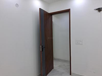 Bedroom Image of 1400 Sq.ft 3 BHK Apartment / Flat for sale in RN Metro Heights, Sector 72 Noida for Rs. 5510000