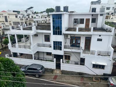 Image of 4000 Sq.ft 7 BHK Independent House for sale in Gomti Nagar, Lucknow for Rs. 42500000