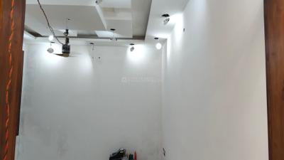 Bedroom Image of 1000 Sq.ft 3 BHK Builder Floor for sale in Laxmi Nagar New Delhi for Rs. 11000000