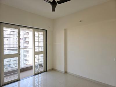 Bedroom Image of 1030 Sq.ft 2 BHK Apartment / Flat for sale in Kohinoor Viva City, Dhanori Pune for Rs. 7200000