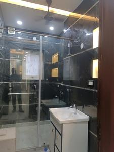 Common Bathroom Image of 1450 Sq.ft 4 BHK Builder Floor for sale in Shakurpur New Delhi for Rs. 17500000