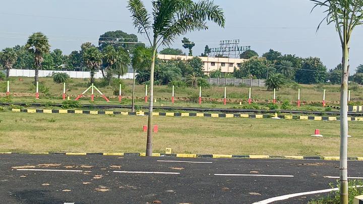 Train quil garden  Main Image 1