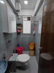 Bathroom Image of 925 Sq.ft 2 BHK Apartment / Flat for sale in Pearl Crest, Dadar East Mumbai for Rs. 46500000