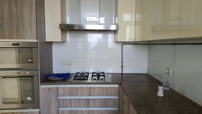 Kitchen Image of 1508 Sq.ft 3 BHK Apartment / Flat for rent in DLF The Primus, Sector 82A Gurgaon for Rs. 54000