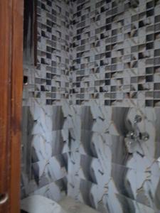 Common Bathroom Image of 900 Sq.ft 2 BHK Apartment / Flat for sale in JMD Vinayak Heights, Sector 74 Noida for Rs. 3900005