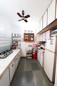 Kitchen Image of 1260 Sq.ft 3 BHK Apartment / Flat for sale in Ghatlodiya Ahmedabad for Rs. 7950000