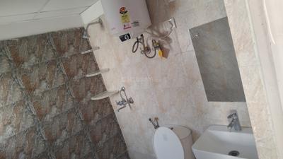 Image of 1340 Sq.ft 2.5 BHK Apartment / Flat for rent in RG Luxury Homes Tower A F And M, Noida Extension, Greater Noida for Rs. 21500