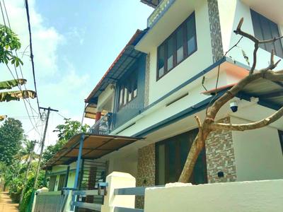 Image of 2000 Sq.ft 2 BHK Independent House for rent in Poovanthuruthu, Kottayam for Rs. 18000