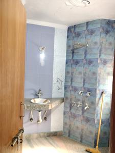 Common Bathroom Image of 1500 Sq.ft 3 BHK Apartment / Flat for sale in The Antriksh Suruchi Apartments, Sector 10 Dwarka New Delhi for Rs. 24500000