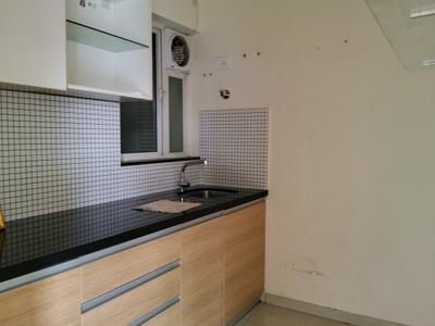 Kitchen Image of 650 Sq.ft 2 BHK Apartment / Flat for sale in Omkar Signet, Malad East Mumbai for Rs. 15000000
