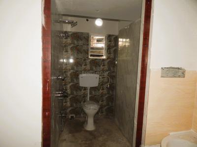 Bathroom Image of 940 Sq.ft 2 BHK Apartment / Flat for sale in Dum Dum Cantonment Kolkata for Rs. 3572000