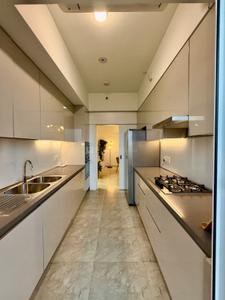 Kitchen Image of 2301 Sq.ft 3.5 BHK Apartment / Flat for sale in DLF One Midtown, Karampura New Delhi for Rs. 64000000