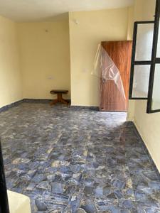 Bedroom Image of 1000 Sq.ft 2 BHK Apartment / Flat for rent in Husainganj Lucknow for Rs. 16000