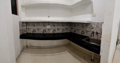 Kitchen Image of 2000 Sq.ft 2 BHK Independent House for rent in Arjunganj Lucknow for Rs. 8000