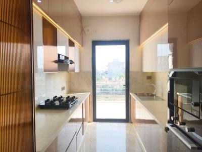 Kitchen Image of 1550 Sq.ft 3 BHK Builder Floor for sale in Skywhales Vienna Greens II, Sector 99A Gurgaon for Rs. 18500000