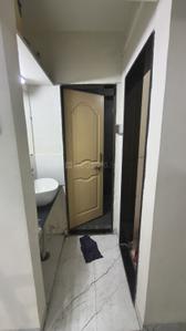 Image of 750 Sq.ft 1 BHK Apartment / Flat for rent in Torun Kamdhenu Estate CHS, Hadapsar, Pune for Rs. 31000