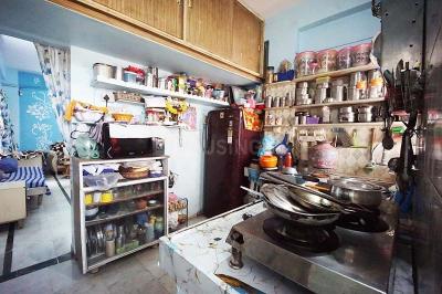 Kitchen Image of 855 Sq.ft 2 BHK Apartment / Flat for sale in Maninagar Ahmedabad for Rs. 4500000