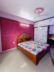Bedroom Image of 1350 Sq.ft 3 BHK Apartment / Flat for sale in Panchsheel Greens 2, Noida Extension Greater Noida for Rs. 10800000