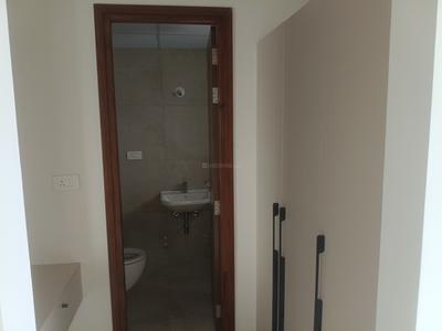 Bathroom Image of 2155 Sq.ft 3 BHK Apartment / Flat for rent in Sriram River View, Manchirevula Hyderabad for Rs. 70000